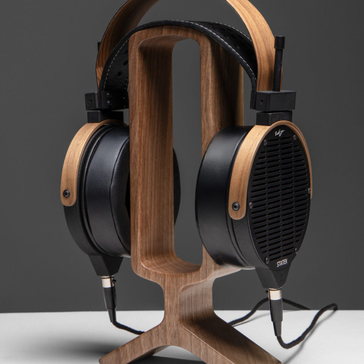 statex electrostatic headphones-stand